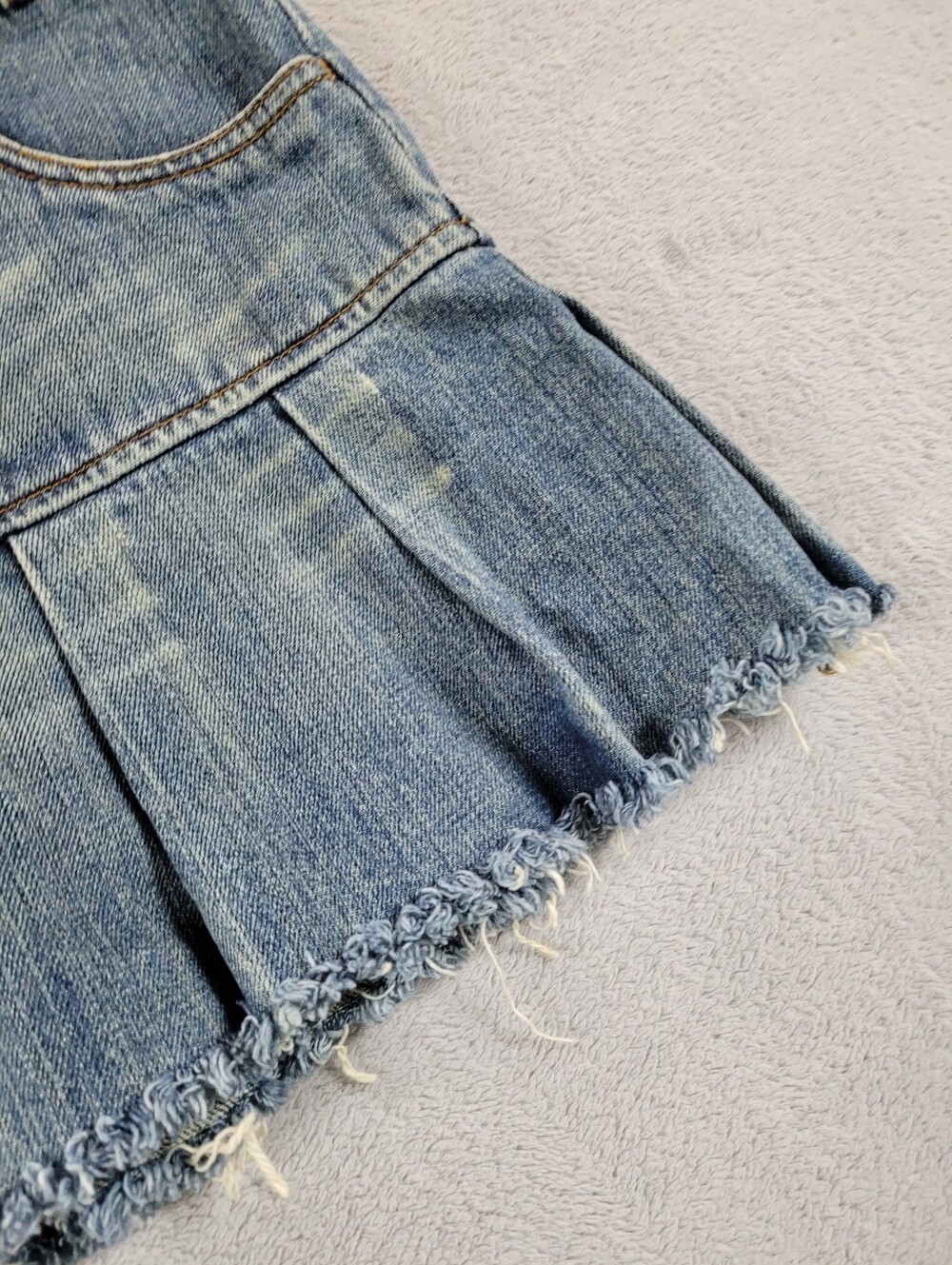 American Eagle Outfitters Light Blue Denim Pleated Mini Skirt Y2K - Picture 9 of 10